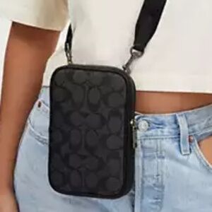 Coach  Crossbody In Signature Canvas NWT